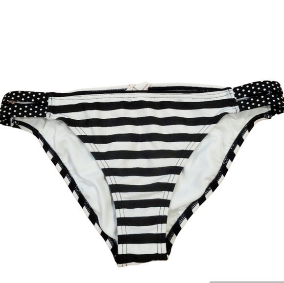 SO Other - Super cute bikini bottom